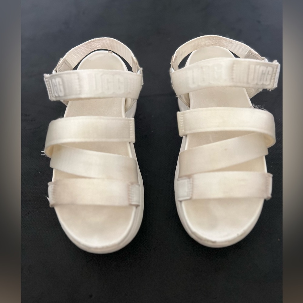 ugg off white sandler 7 women